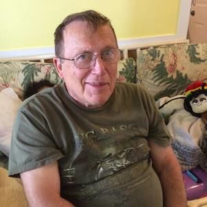 Meet your Posher, Dennis